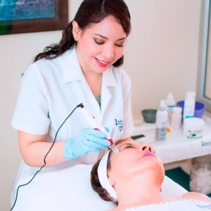 spa en Guayaquil, dermapen, regenerador de colágeno